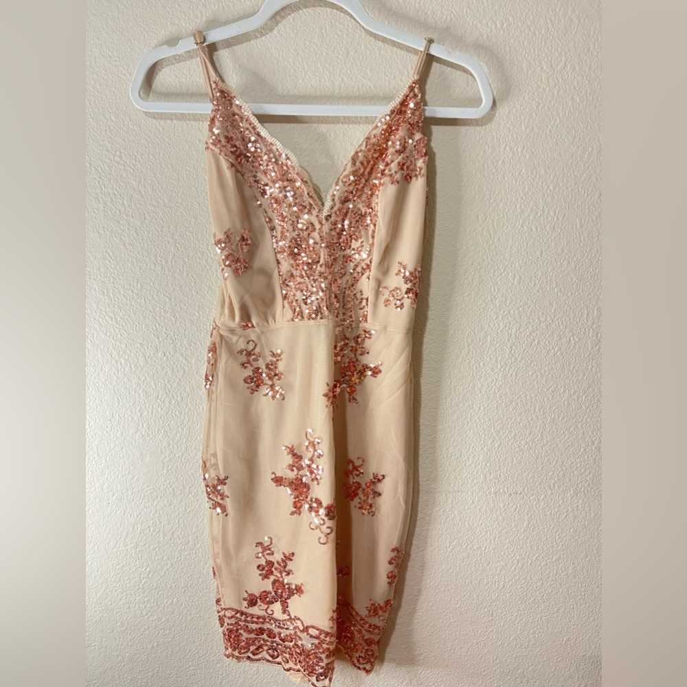 IVRose Midi Dress